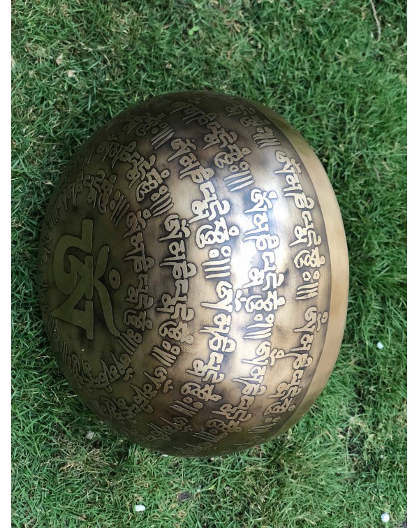 Om Mane'Mantra Carving bowl